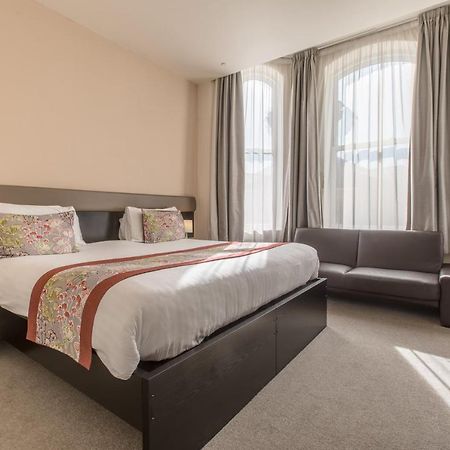Mannin Hotel Дъглас Екстериор снимка
